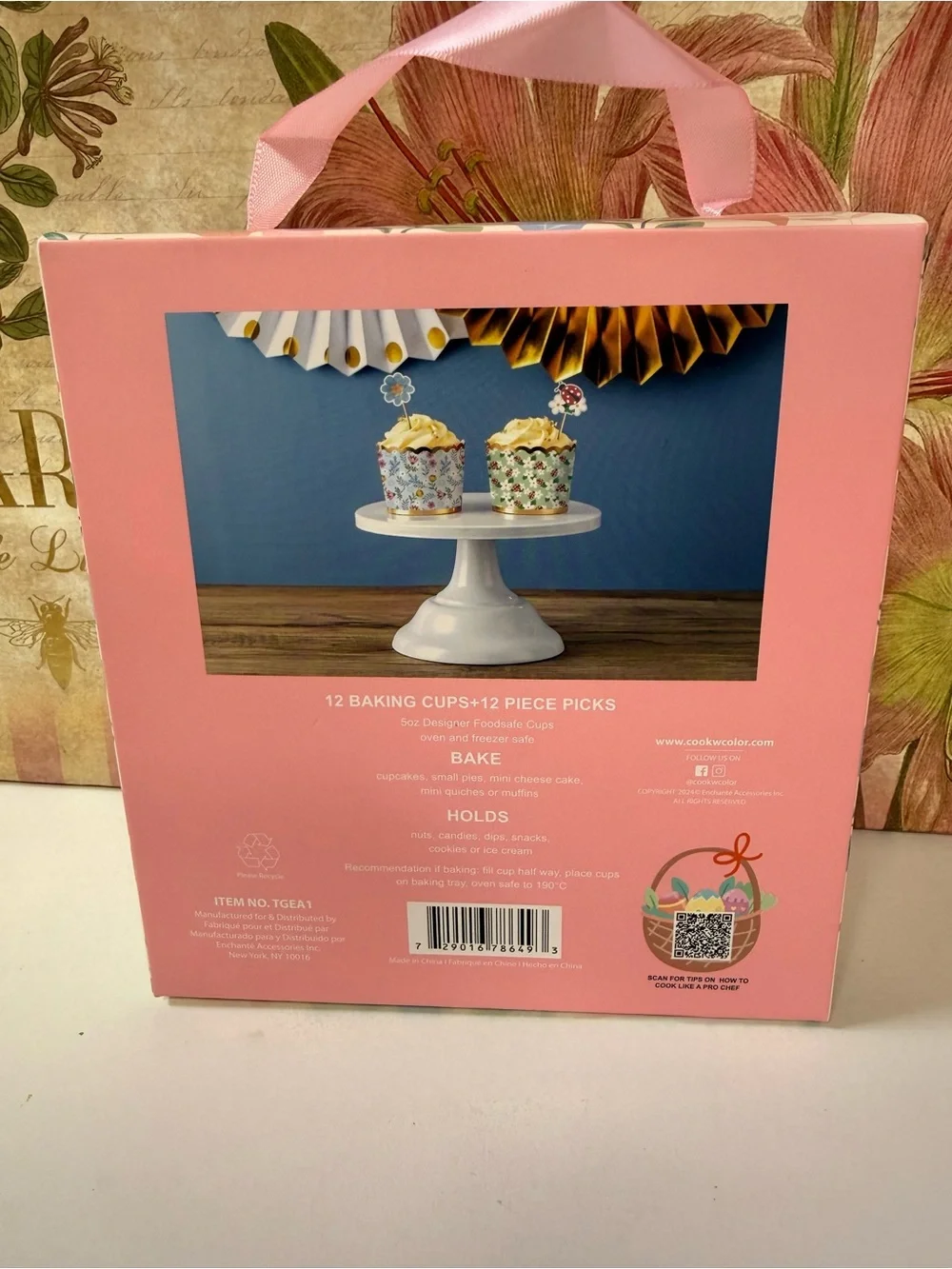 CWC Floral & Ladybug Cupcake Baking Cups and Picks Set - NIB